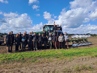 Leistungspfl&uuml;gen 2025 in Grefenmoor bei Stade