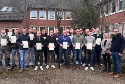 Neue Landwirtschaftsmeister der Unternehmerschule Vechta - © Stephan Mählmann Neue Landwirtschaftsmeister der Unternehmerschule Vechta