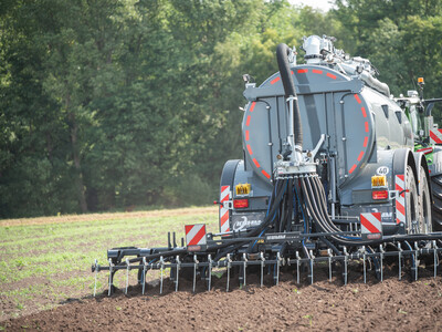 Maschinenvorf&uuml;hrung G&uuml;lletechnik Nortrup 2025