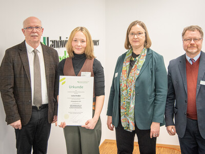 Ehrung der jahrgangsbesten Absolvent/-innen in der Aus- und Fortbildung 2025 am 11.02.2026 in Hannover.