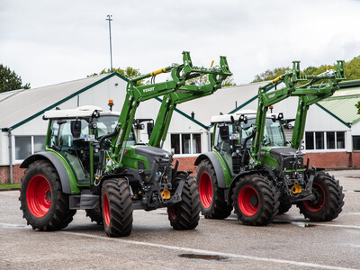 Schlepper im Test (links elektrisch, rechts Diesel)