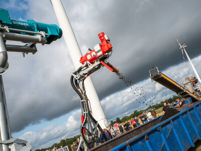 Maschinenvorf&uuml;hrung G&uuml;lletechnik Nortrup 2025