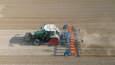 Landwirtschaft - © Volker Graß /media/media/8526DAC2-D88B-45A0-6554FEDA39917F5A.jpg