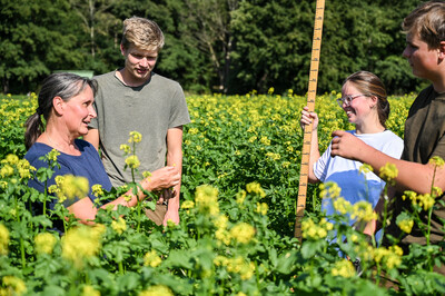 Pflanzentechnologe*in - © Andreas Teichler Pflanzentechnologe*in