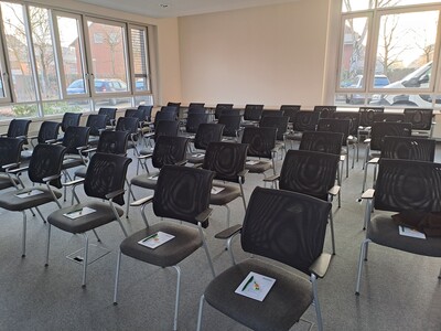 'So geht Büro heute, 4.2.2025, Uelzen, Vorbereitungen - © LWK Niedersachsen /media/media/61945090-BCB1-3523-17183755832D53D3.jpg