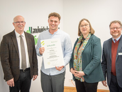 Ehrung der jahrgangsbesten Absolvent/-innen in der Aus- und Fortbildung 2025 am 11.02.2026 in Hannover.