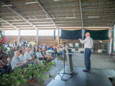 Praxistag Alternative Antriebsenergien für Landmaschinen am 01.07.2025 im LBZ Echem.