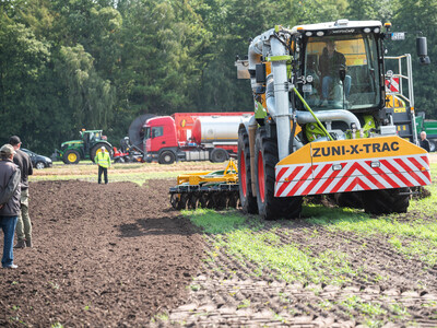 Maschinenvorf&uuml;hrung G&uuml;lletechnik Nortrup 2025