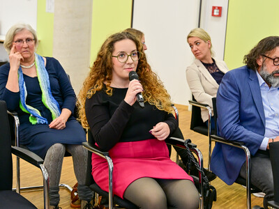 Mit der Qualifikation Meisterin steige die gesellschaftliche Anerkennung f&uuml;r ihren Beruf, stellte Konstantina Tsanis, Absolventin des Pr&auml;senzkurses in Hannover, fest. &bdquo;Au&szlig;erdem ist meine &sbquo;Werkzeugkiste&lsquo; jetzt deutlich gr&ouml;&szlig;er geworden.'