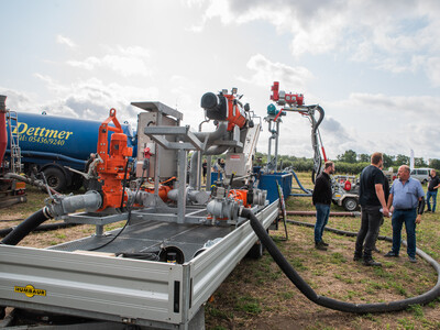 Maschinenvorf&uuml;hrung G&uuml;lletechnik Nortrup 2025