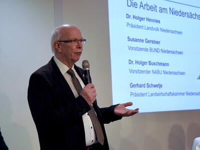 Kammerpräsident Gerhard Schwetje während der Präsentation der Fortschritte des Niedersächsischen Wegs am 13.03.2025 in Berlin.