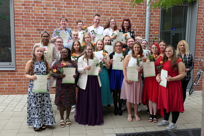 Absolventen und Absolventinnen in der Hauswirtschaft - © Sabine Reinhold-Krone Absolventen und Absolventinnen in der Hauswirtschaft