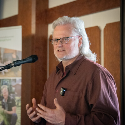 Klaus Anduschus (SK Verbundenergie AG) w&auml;hrend der 16. Biogastagung in Verden.