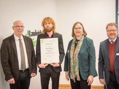 Ehrung der jahrgangsbesten Absolvent/-innen in der Aus- und Fortbildung 2025 am 11.02.2026 in Hannover.