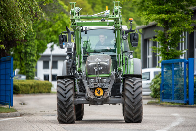 Tests am Dieselschlepper