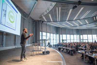 Der Arbeitnehmertag 2019 stand unter dem Motto &bdquo;Arbeit im Wandel &ndash; Arbeitnehmer im Mittelpunkt&ldquo;. Es wurde &uuml;ber Chancen und Risiken der Digitalisierung diskutiert.