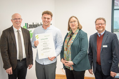 Ehrung der jahrgangsbesten Absolvent/-innen in der Aus- und Fortbildung 2025 am 11.02.2026 in Hannover.