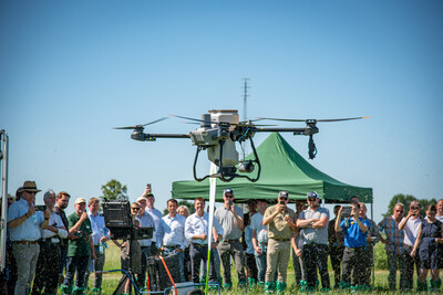 Saat-Drohne beim Praxistag Alternative Antriebsenergien für Landmaschinen am 01.07.2025 im LBZ Echem.