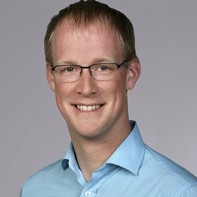 Dr. Nils Frerichs