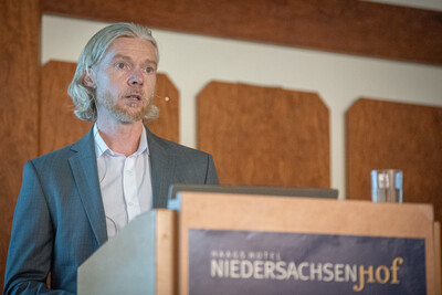 Nils Rehmann vom Landesamt f&uuml;r Natur, Umwelt und Klima Nordrhein-Westfalen als Referent der Tagung 'Emissionen aus der Tierhaltung' am 23.06.2026 in Verden.