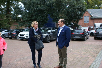 Verleihung des Staatsehrenpreises an den Betrieb Brüning, Ochtmannien - © LWK Niedersachsen Verleihung des Staatsehrenpreises an den Betrieb Brüning, Ochtmannien