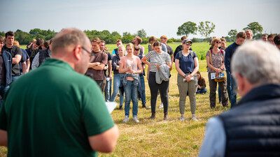 Feldtag zum Thema Landwirtschaft und Wasserschutz am 17.06.2026 in Schw&uuml;blingsen (Uetze/Region Hannover).