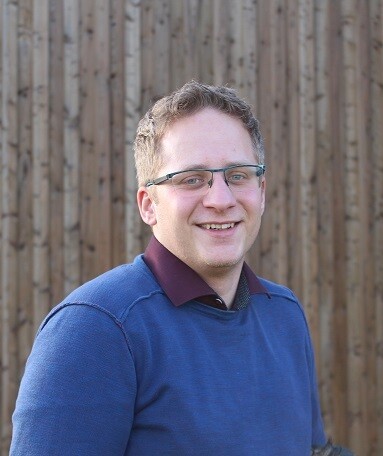 Kai-Hendrik Howind, Leiter Sachgebiet Anbausysteme, Fruchtfolgen, Digitales - © Kai-Hendrik Howind Portrait3