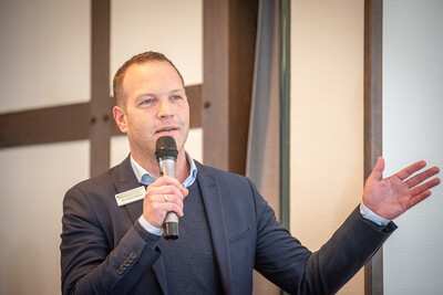 Nils-Joachim Meinheit (BST Nienburg) w&auml;hrend der Verabschiedung des Osnabr&uuml;cker Bezirksstellenleiters Ludger Bernhold am 27.02.2026 in Bohmte.