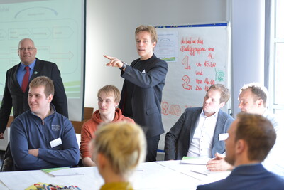 Workshop I zu Zukunftsbildern der Agrar- und Ernährungswirtschaft am 11. und 12. März 2015 in Garrel - © Thorsten Ritzmann Workshop I zu Zukunftsbildern der Agrar- und Ernährungswirtschaft am 11. und 12. März 2015 in Garrel