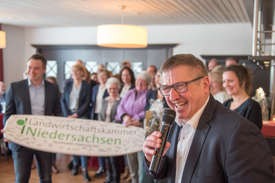 Abschiedsfeier für Dr. Günter Kuhnt, Leiter der Bezirksstelle Oldenburg-Süd.