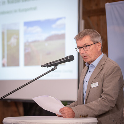 LWK-Schafzuchtexperte Klaus Gerdes beim 2. Echemer Zauntag am 04.06.2026.