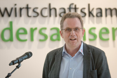 Dr. Johannes Schacht, Weizenzüchter bei der Limagrain GmbH in Peine-Rosenthal, während der 20. Pflanzenbautagung der Landwirtschaftskammer Niedersachsen am 24.02.2023 in Hannover-Ahlem.