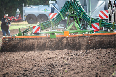 Maschinenvorf&uuml;hrung G&uuml;lletechnik Nortrup 2025