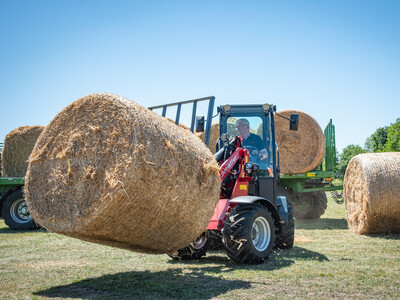Praxistag Alternative Antriebsenergien f&uuml;r Landmaschinen am 01.07.2025 im LBZ Echem.