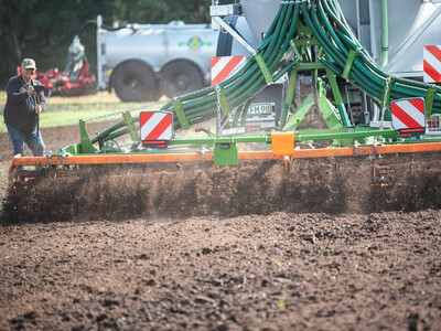 Maschinenvorf&uuml;hrung G&uuml;lletechnik Nortrup 2025
