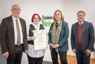 Ehrung der jahrgangsbesten Absolvent/-innen in der Aus- und Fortbildung 2025 am 11.02.2026 in Hannover.