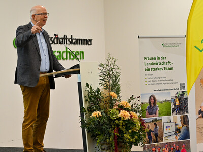 Kammerpräsident Gerhard Schwetje auf der Fachtagung 'Frauen in der Landwirtschaft - Mut tut gut!'