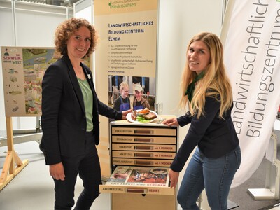 1. Fachforum Schwein und Geflügelmast in den Emslandhallen in Lingen (07. und 08.06.2023). - © Jantje Ziegeler 1. Fachforum Schwein und Geflügelmast in den Emslandhallen in Lingen (07. und 08.06.2023).