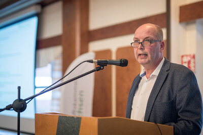 Vizepräsident Manfred Tannen spricht auf der 15. Biogastagung der Landwirtschaftskammer Niedersachsen am 28.02.2024 in Verden. - © Wolfgang Ehrecke Vizepräsident Manfred Tannen spricht auf der 15. Biogastagung der Landwirtschaftskammer Niedersachsen am 28.02.2024 in Verden.