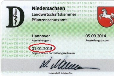 Karte zum Sachkundenachweis der Landwirtschaftskammer Niedersachsen mit Logo, Ausstellungsdatum 05.09.2014 und Unterschrift.