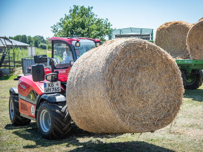 Praxistag Alternative Antriebsenergien f&uuml;r Landmaschinen am 01.07.2025 im LBZ Echem.