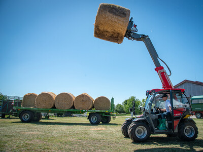 Praxistag Alternative Antriebsenergien f&uuml;r Landmaschinen am 01.07.2025 im LBZ Echem.
