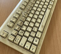 Die Tastatur ist oft schmutziger als man denkt. - © Sören Johannigmann Die Tastatur ist oft schmutziger als man denkt.