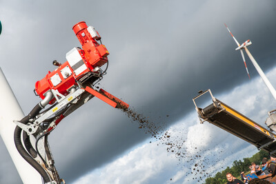 Maschinenvorf&uuml;hrung G&uuml;lletechnik Nortrup 2025