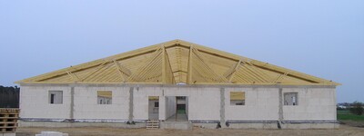 - © Jan Wulkotte Rohbau Stallneubau