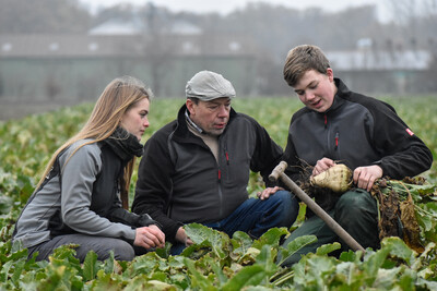 Bilder einer Ausbildung als Landwirt/in