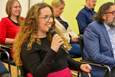 Mit der Qualifikation Meisterin steige die gesellschaftliche Anerkennung f&uuml;r ihren Beruf, stellte Konstantina Tsanis, Absolventin des Pr&auml;senzkurses in Hannover, fest. &bdquo;Au&szlig;erdem ist meine &sbquo;Werkzeugkiste&lsquo; jetzt deutlich gr&ouml;&szlig;er geworden.'