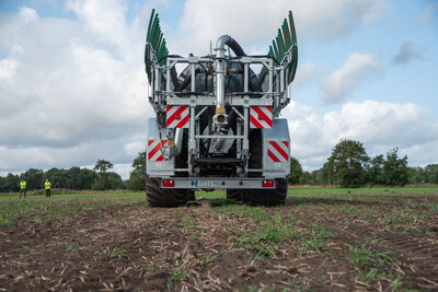 Maschinenvorf&uuml;hrung G&uuml;lletechnik Nortrup 2025