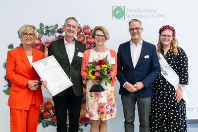 Frau K&auml;hler-Theuerkauf, Herr Dr. Ludolph, Frau ter Hell, Herr Werner, Frau Bals (v.l.n.r.)