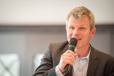 Dr. Johannes Wilking, Kreislandwirt des Landkreises Vechta, während der Abschiedsfeier für Dr. Günter Kuhnt, Leiter der Bezirksstelle Oldenburg-Süd.